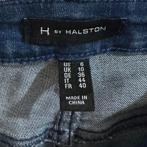 H by Halston Cropped Jeans - Picture 3 of 3